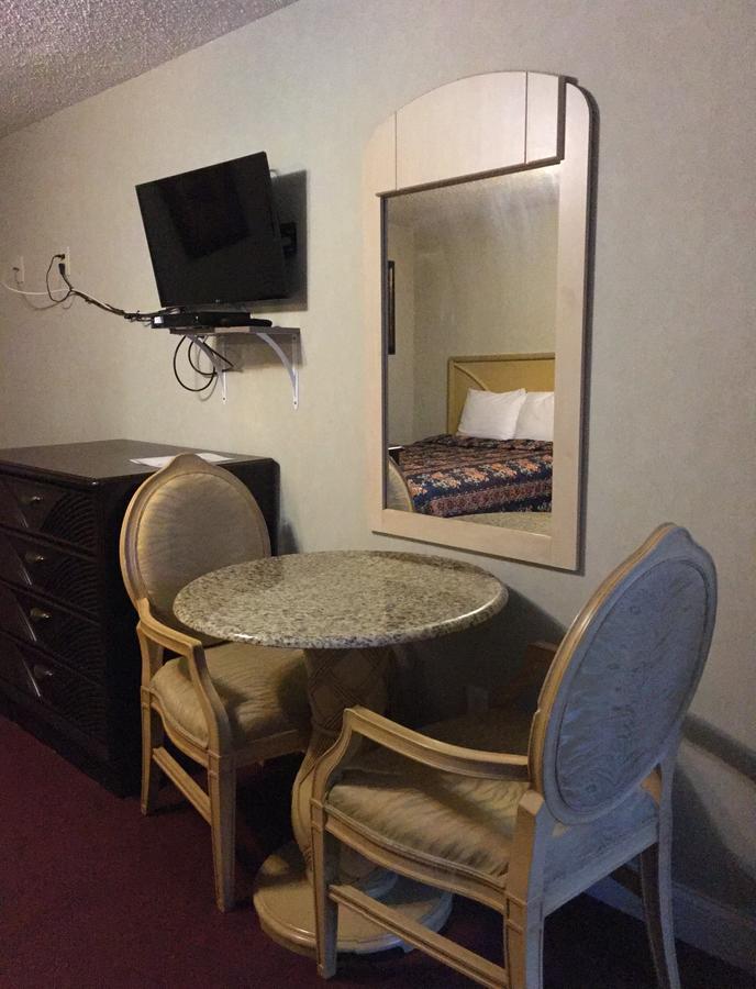 Scottish Inn & Suites Absecon Galloway Ngoại thất bức ảnh